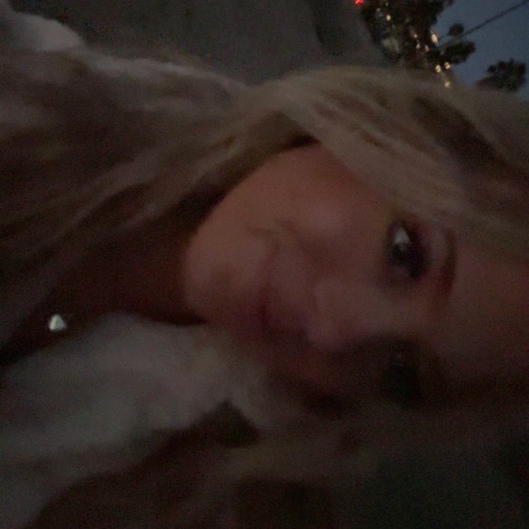 Meet your Posher, Gracie - Picture 1 of 1